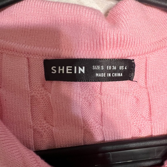 💕🎀 Pink Crop Polo 🎀💕 - Picture 3 of 4